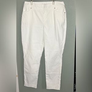 Chicos White Pants 1.5 (10)
